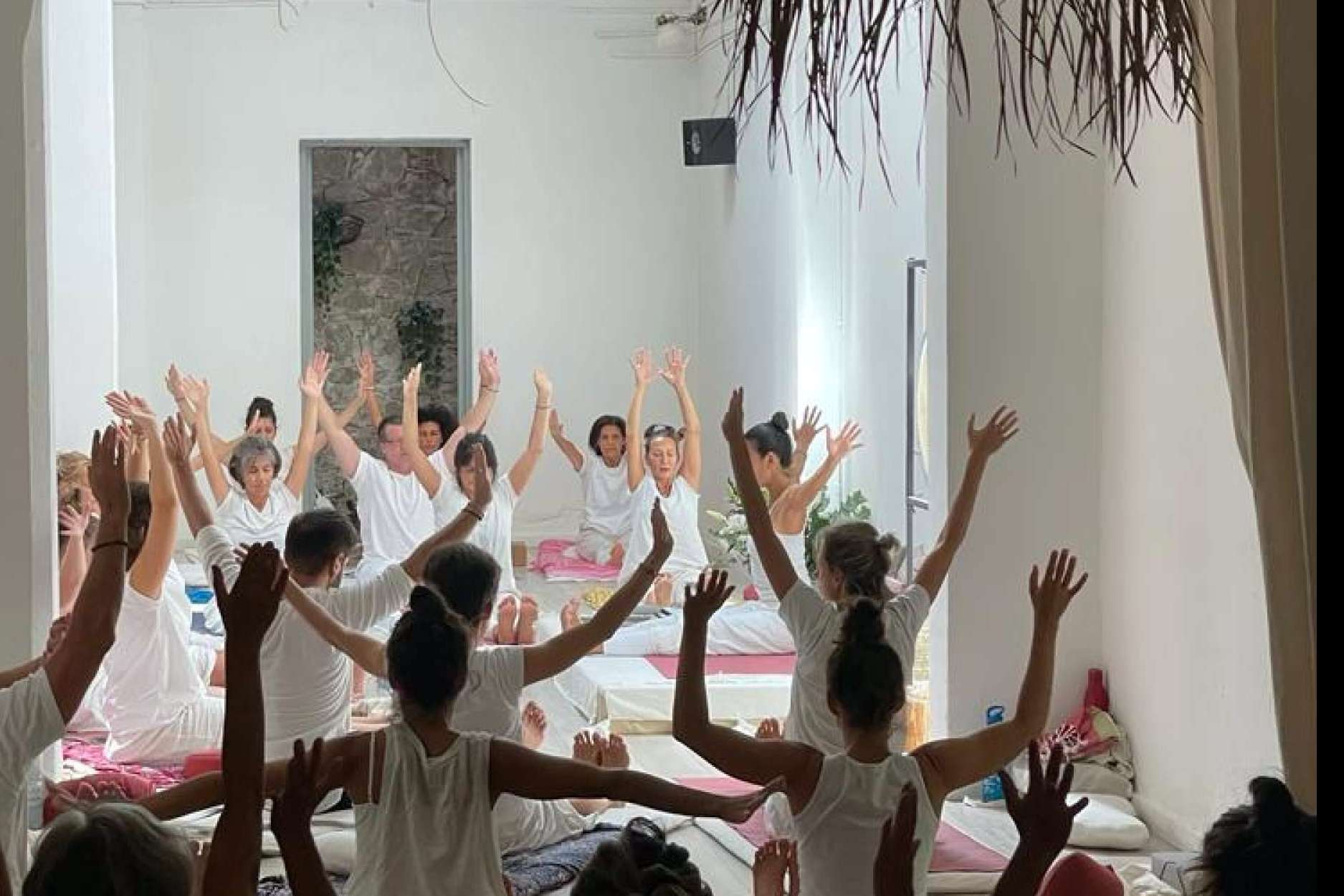 Los diferentes estilos de yoga para luchar contra el sedentarismo, por blanc yoga