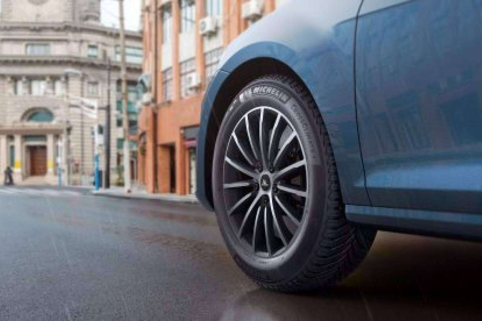 Los neumáticos todo tiempo de Michelin disponibles en Confortauto