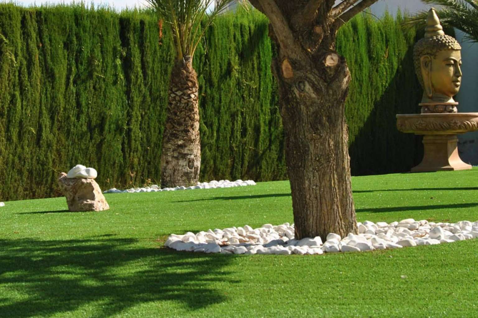 ¿Cuáles son los beneficios de tener un césped artificial?, según Albergrass