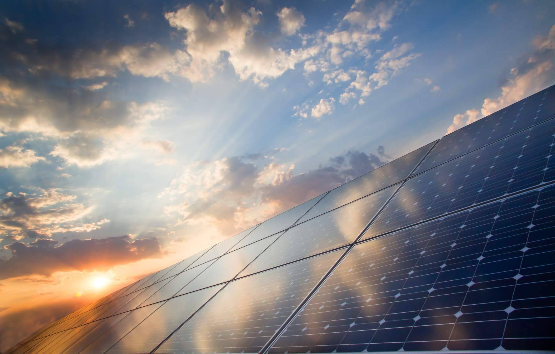 Energía solar fotovoltaica, ¿cómo funciona y por qué es importante?