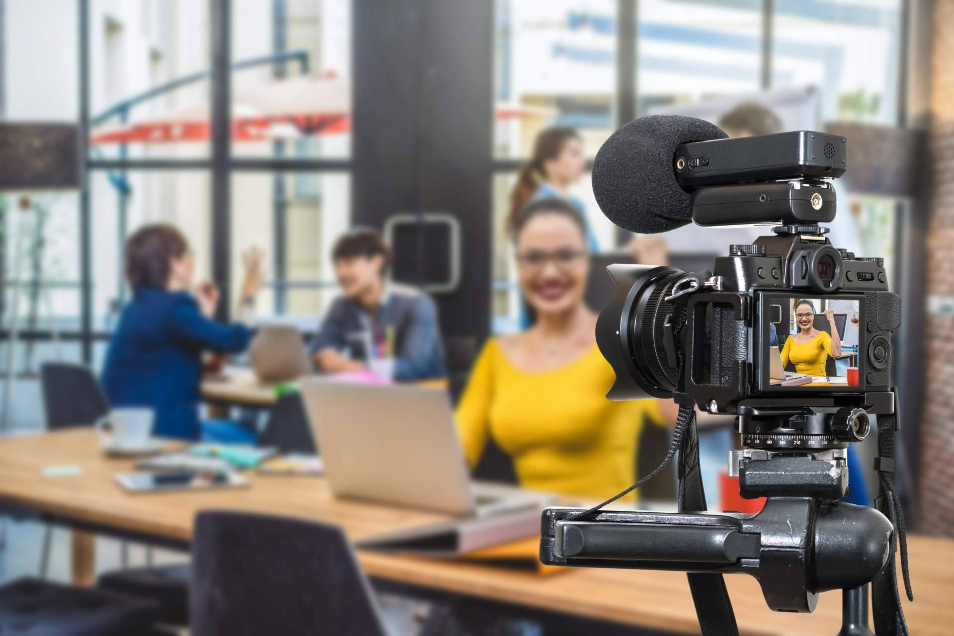 La importancia de la imagen corporativa de los empleados en los eventos de empresa, por Felix Damian Films