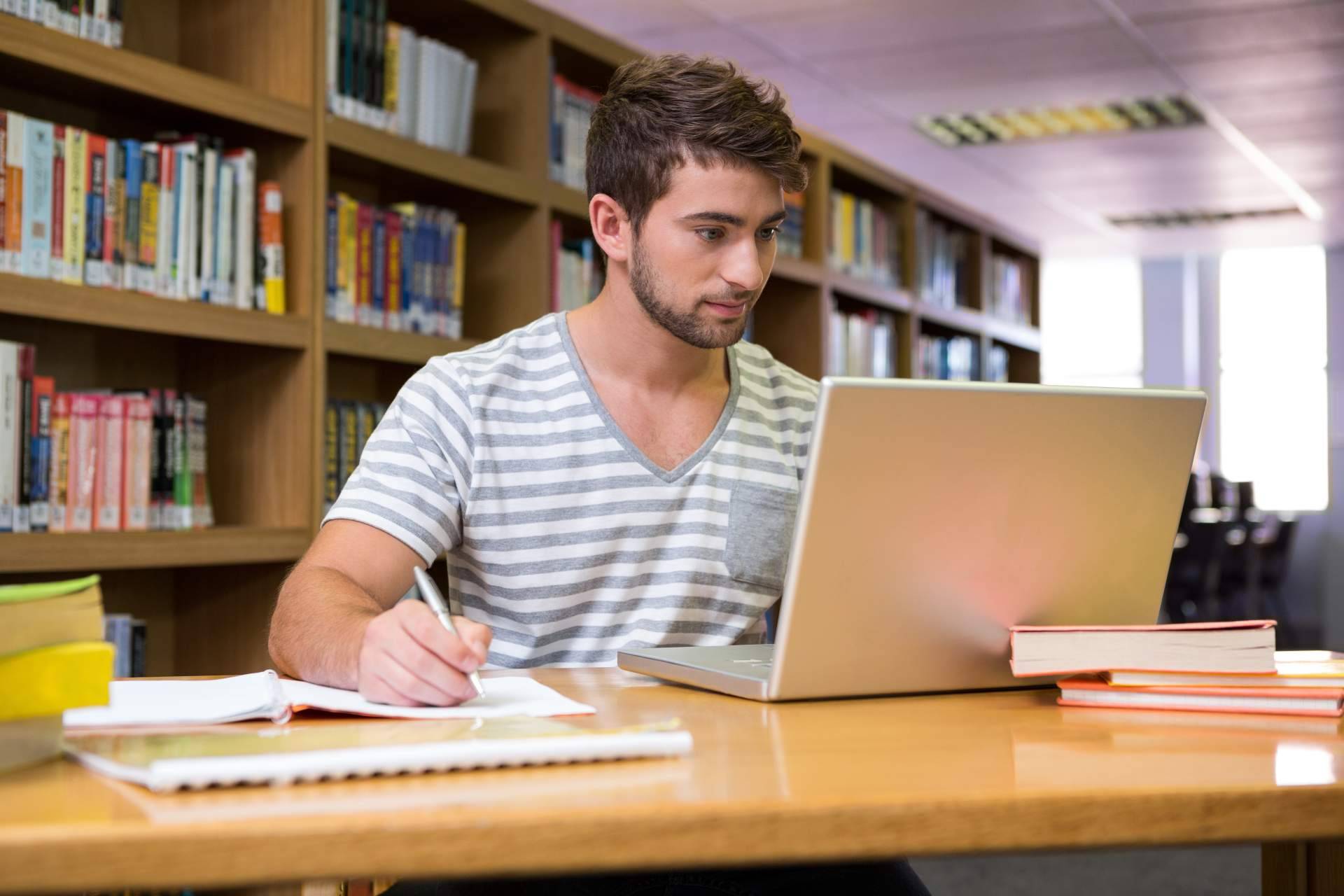 Portátiles para estudiantes a precios asequibles, de la mano de OrdenadorOutlet.es