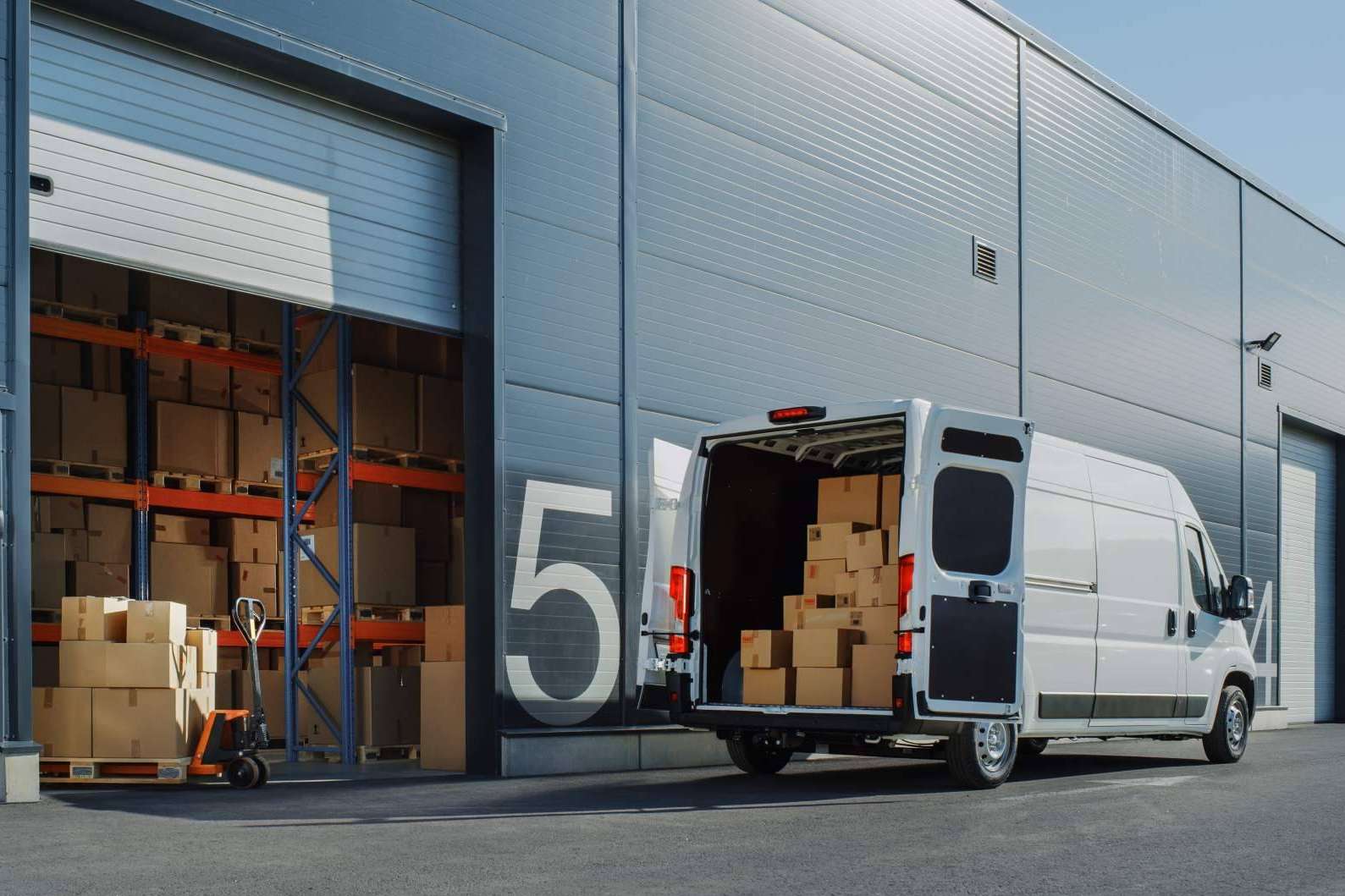 M10Selection dispone de furgonetas de ocasión para que las organizaciones gestionen su logística y ofrezcan mejores servicios a sus clientes