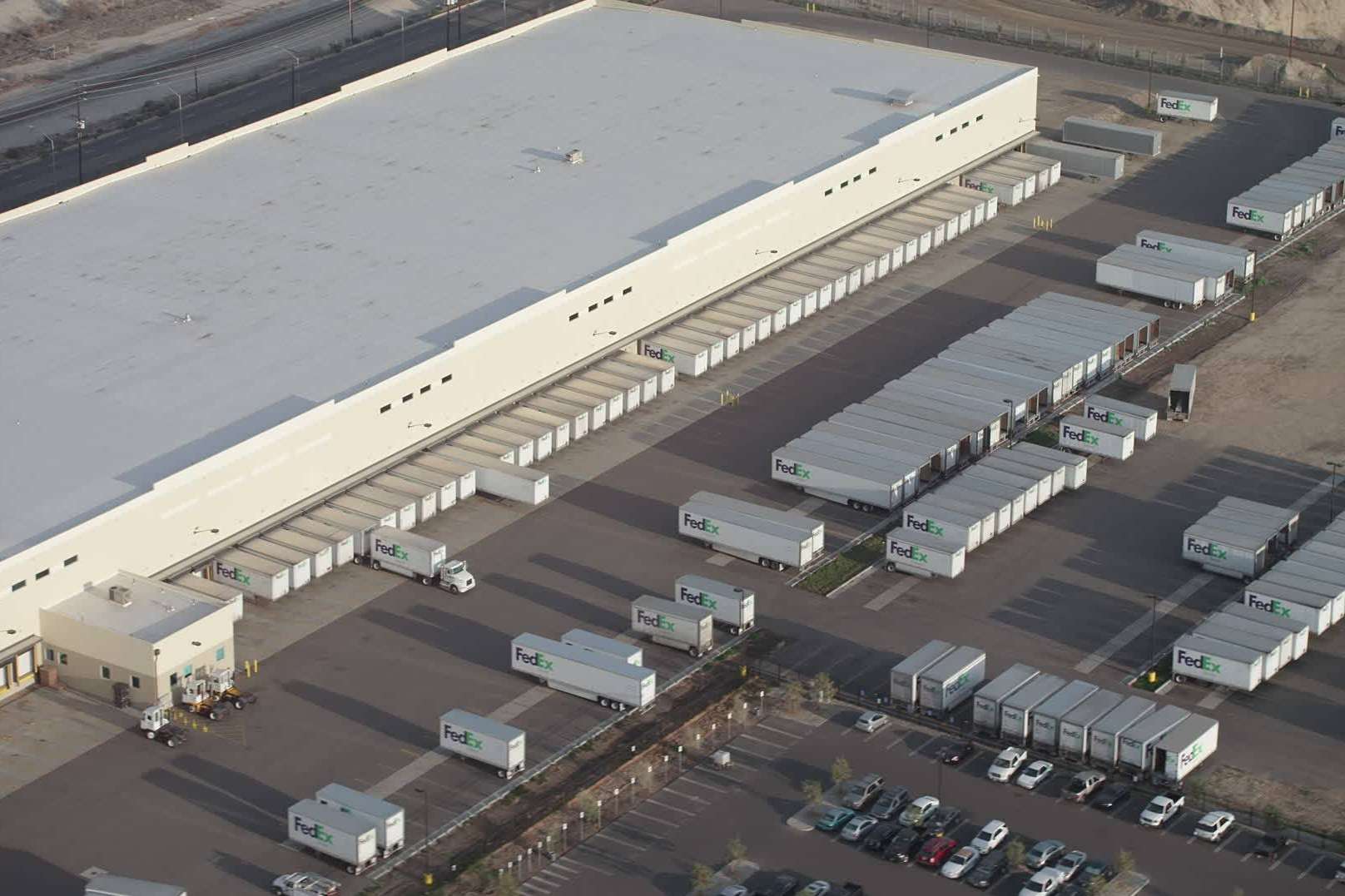 Renta de naves industriales y bodegas en la ciudad y el estado de México