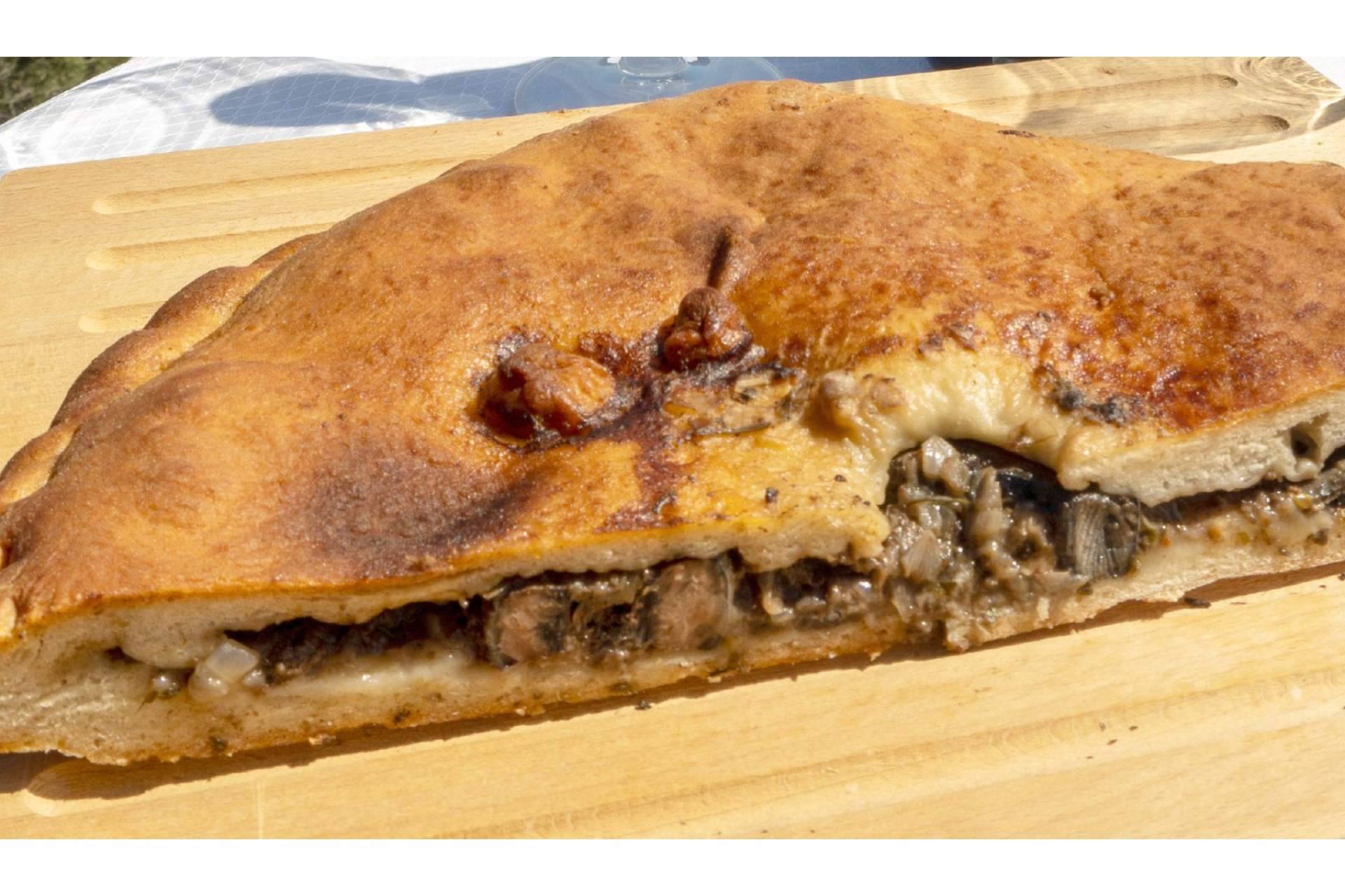 Gourmet Gallego sorprende en el 36 Salón Gourmets con su empanada de lamprea