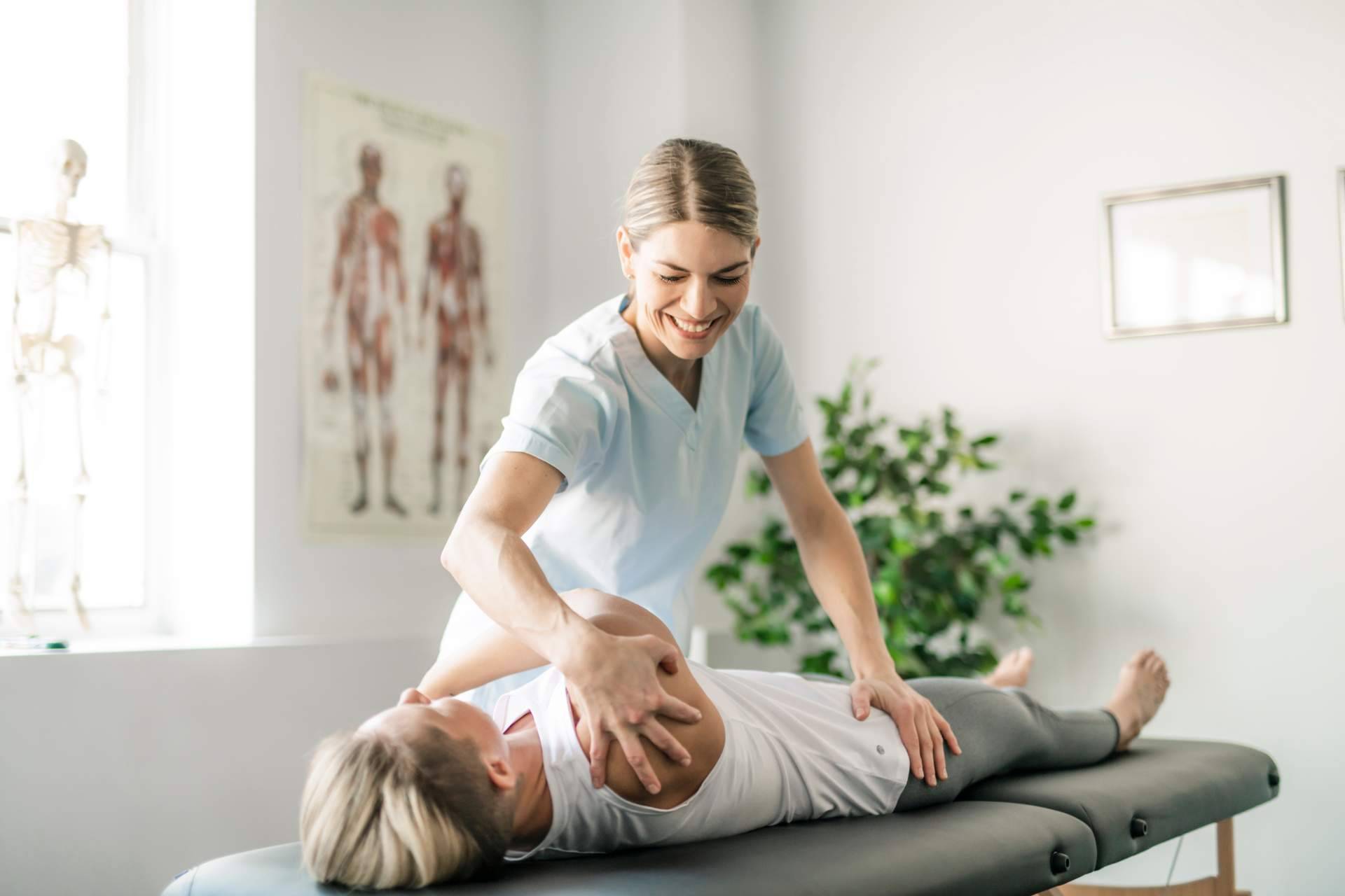 Clínica Fisioterapia Juan López y las principales ventajas de la fisioterapia deportiva