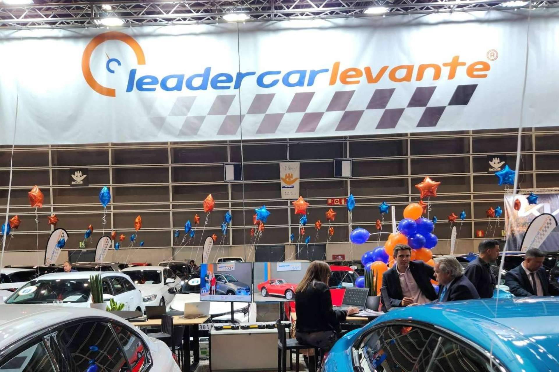 Leadercar Levante es uno de los concesionarios mejor valorados en Valencia que ha llegado a 1000 reseñas
