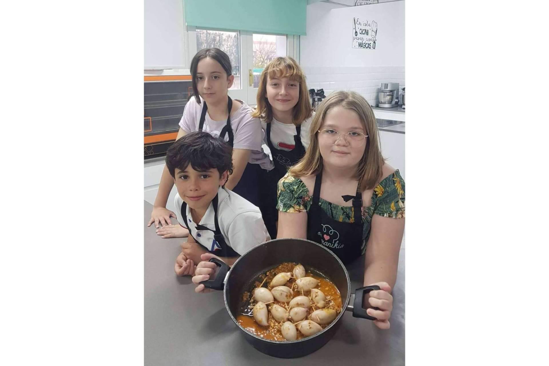 Ochimanikia, la escuela de cocina online especializada en el aprendizaje para adultos y niños