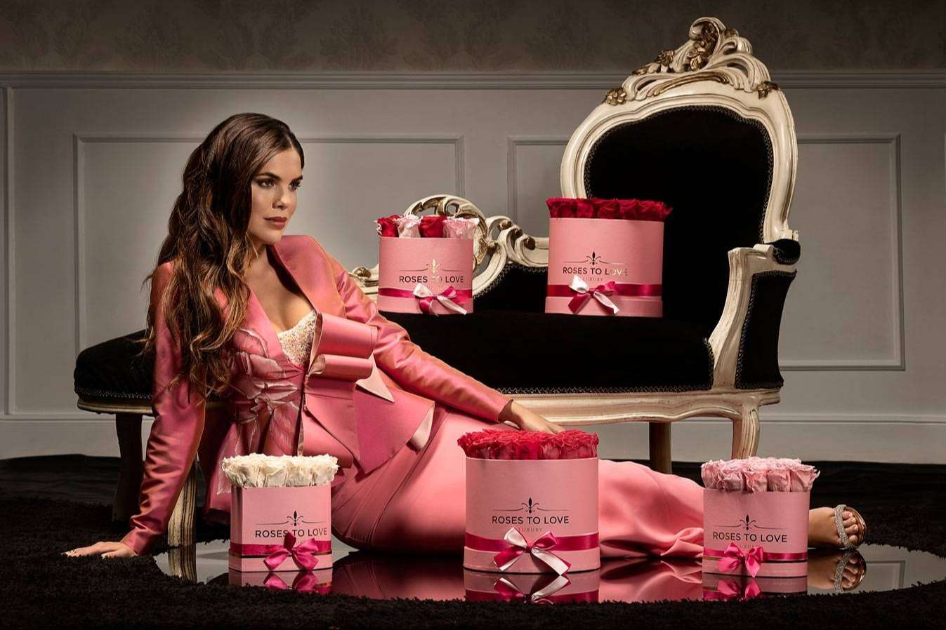 Roses To Love es una floristería que ofrece rosas preservadas para eventos privados