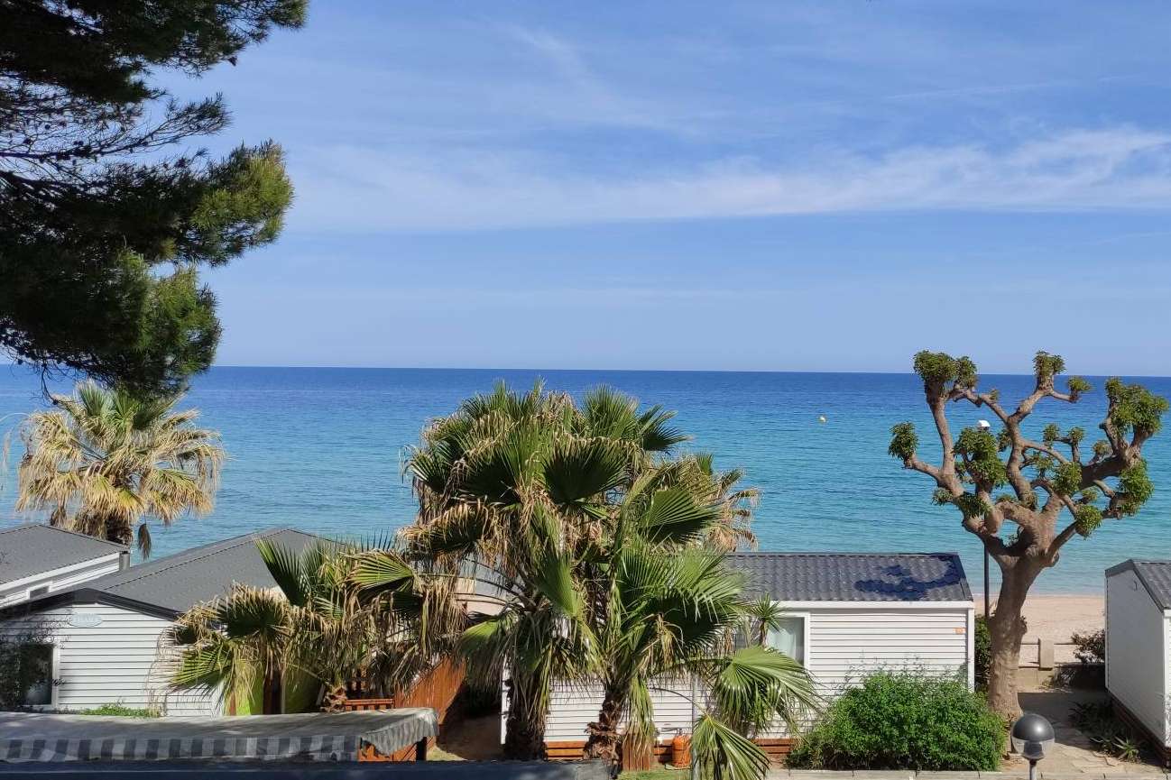 Parcelas en Alannia Els Prats y Alannia Costa Dorada; una excelente opción para disfrutar del camping junto al mar