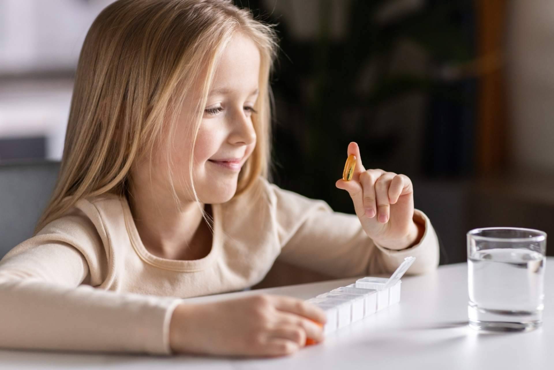 Omega 3 para niños con las golosinas de Vibefarma