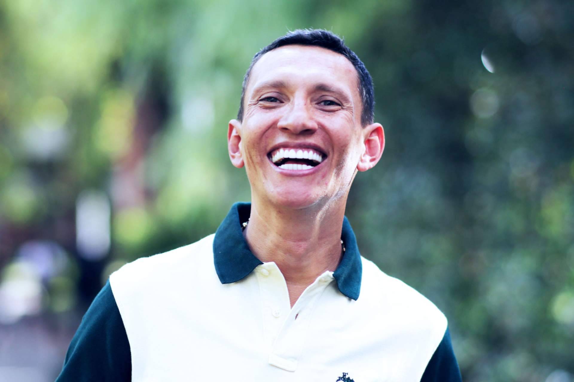 Diseño de sonrisa e implantes dentales de la mano de Odontología de Marlon Becerra