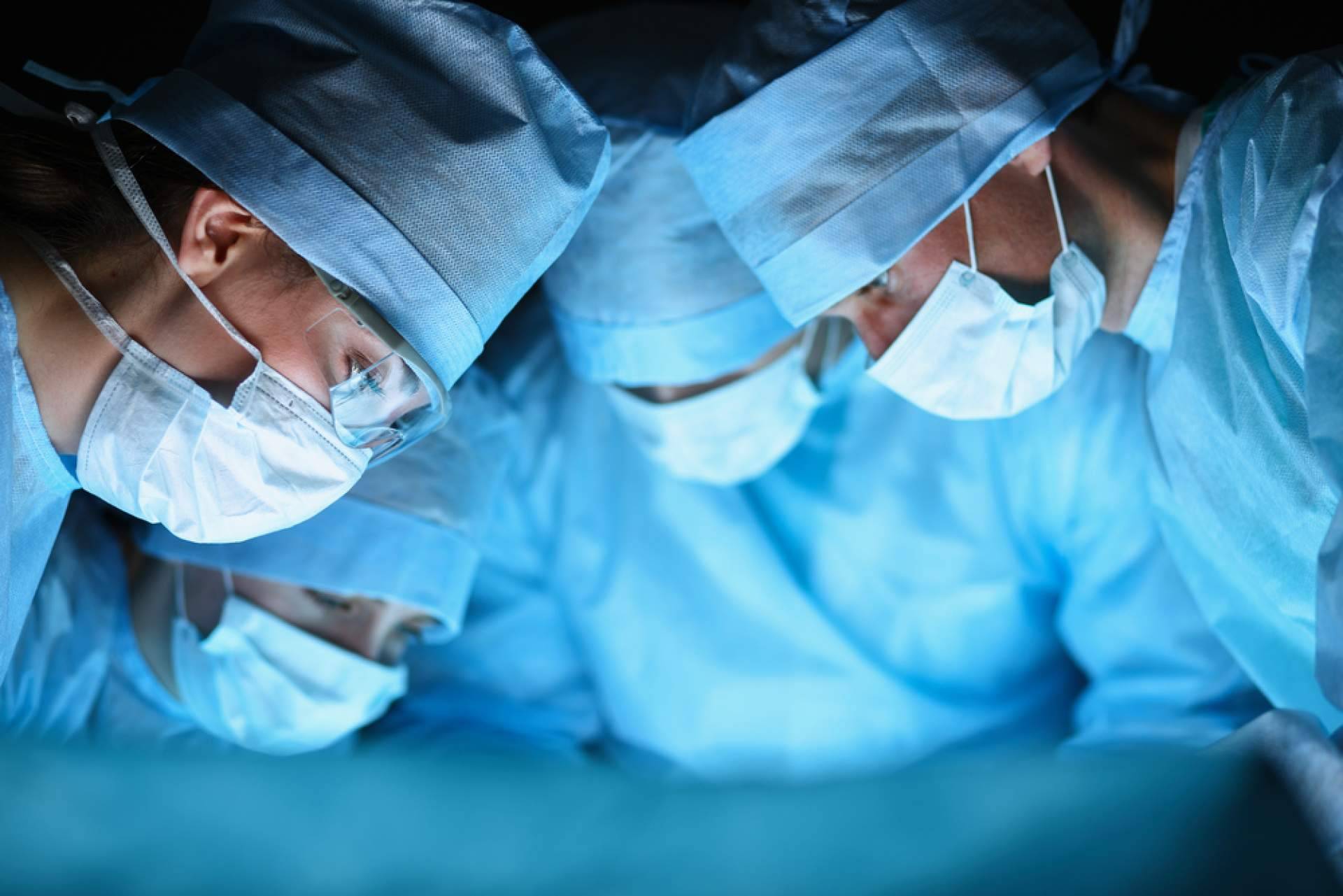 Turismo sanitario en Málaga. Pacientes de toda España acuden al Doctor Carlos Morales para tratar su hernia de disco