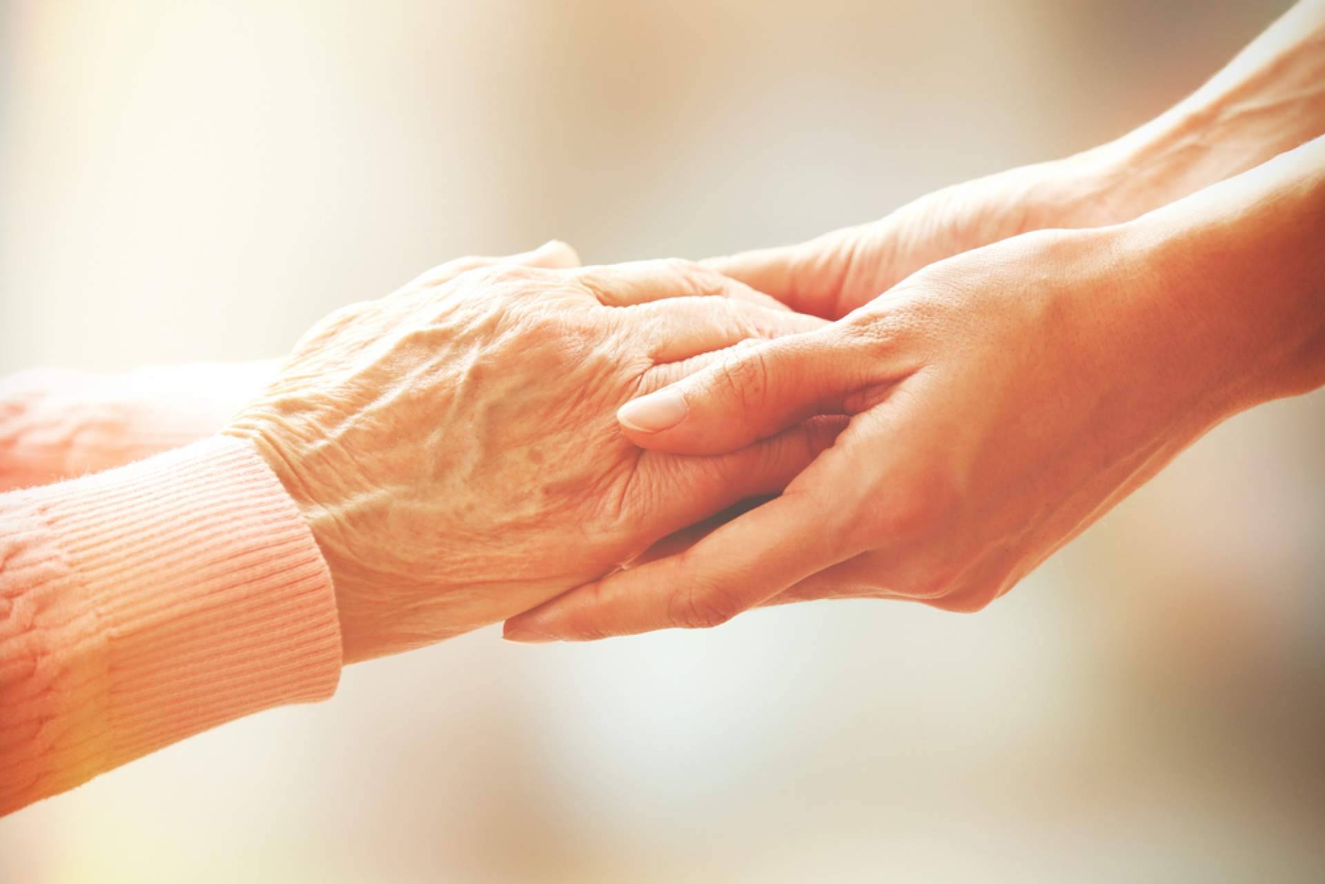 El riesgo de la soledad. Recomendaciones para evitar que las personas mayores se sientan solas