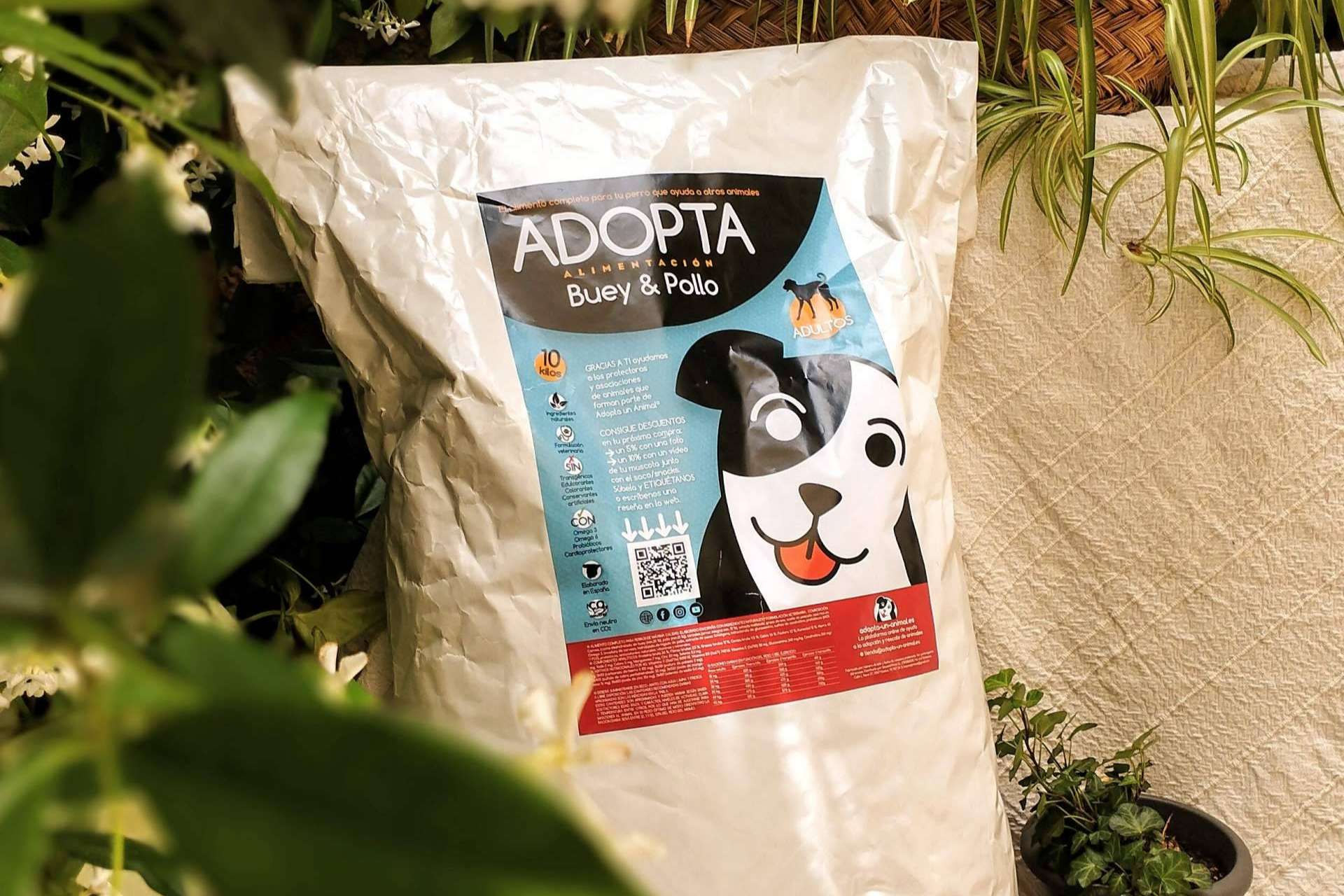 El alimento que cada perro necesita; pienso light de mantenimiento para perros adultos