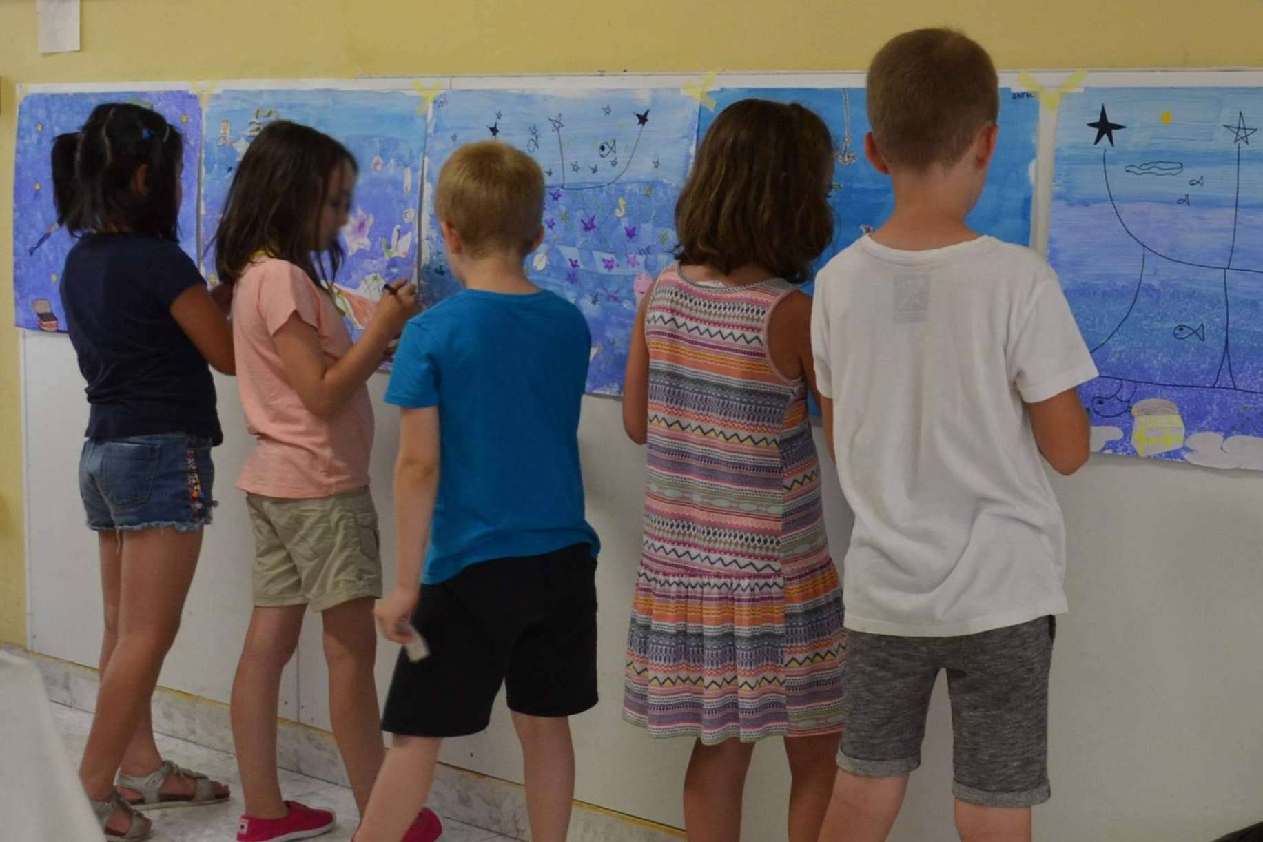 Concurso infantil en el Taller de Dibujo y Pintura Aceña - Olmedo, dentro del programa de fiestas del pamplonés Barrio de San Juan