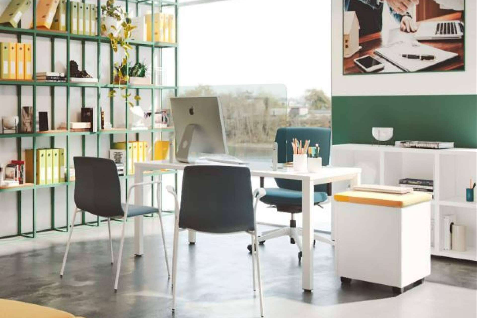 Equone permite crear espacios de productividad ofreciendo mobiliario de oficina ergonómico