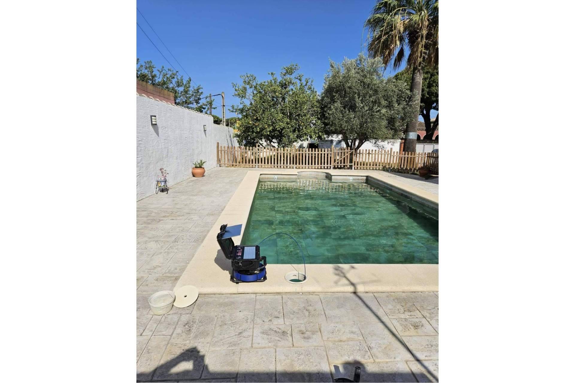 No Más Fugas ofrece un servicio para localizar sin necesidad de obras las fugas en piscinas