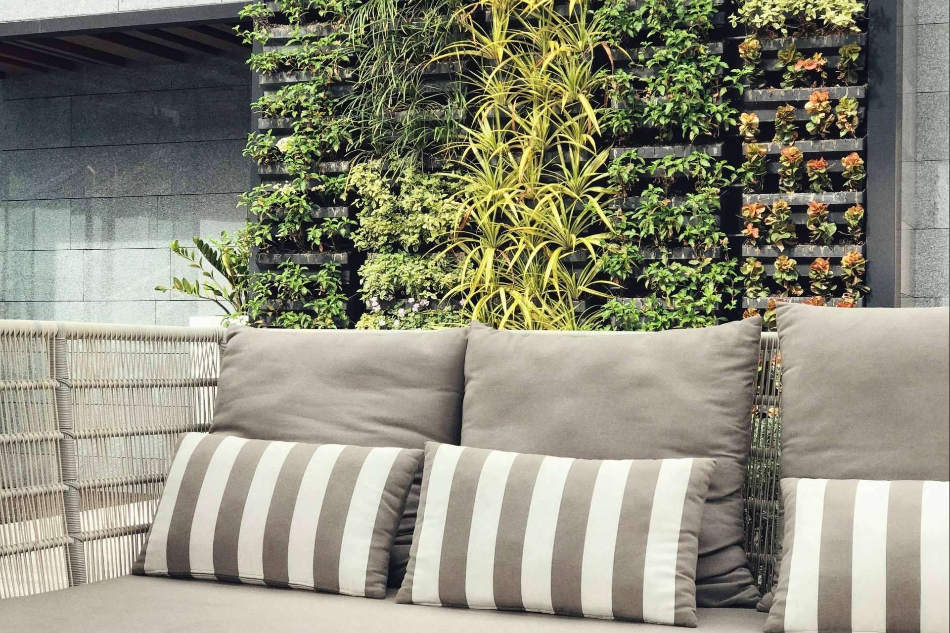¿Dónde adquirir un jardín vertical artificial en oferta? JardinVertical.es