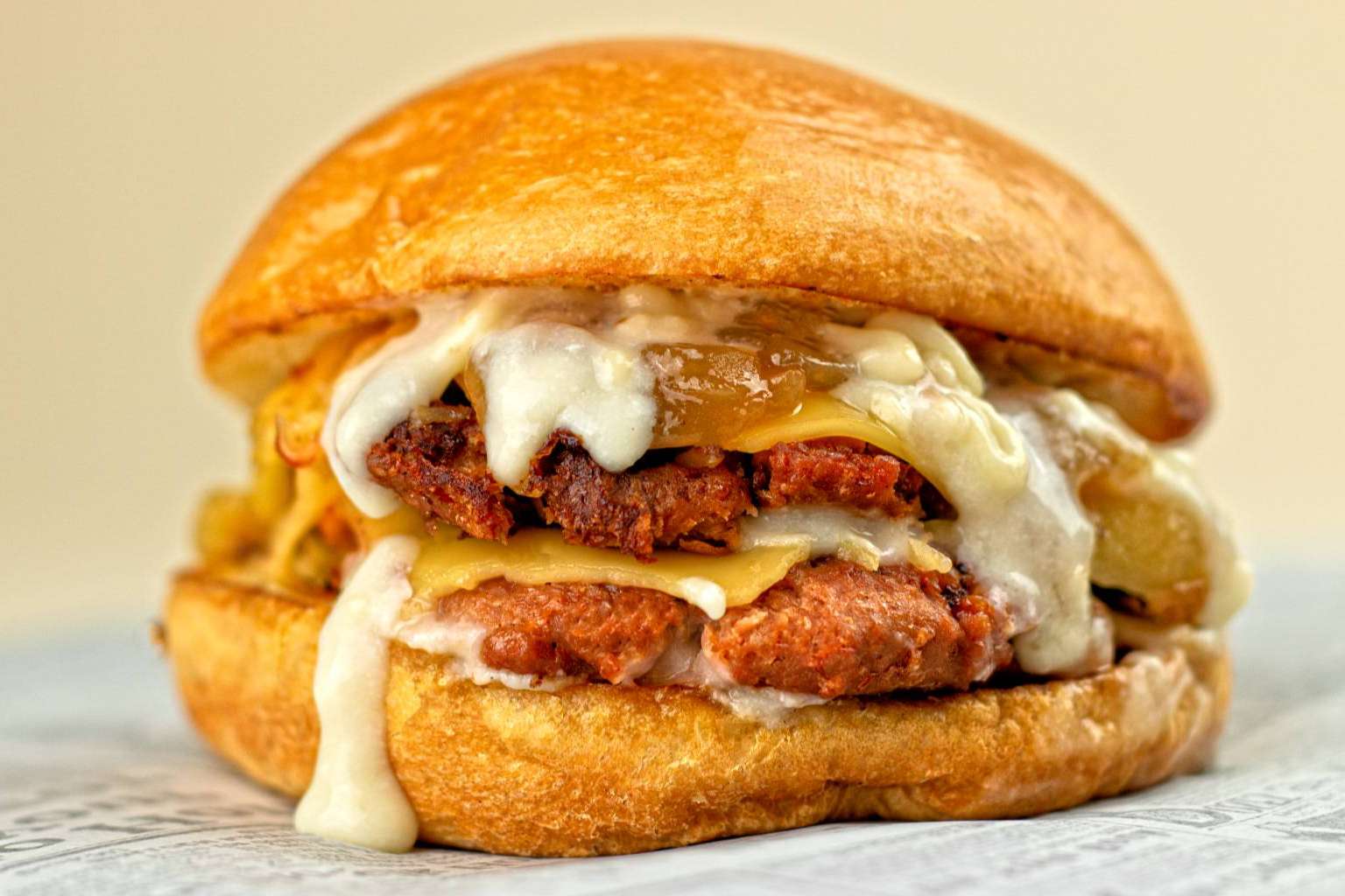 Burger GrinGrin, la nueva hamburguesa estilo carne ideal para hacer en smash