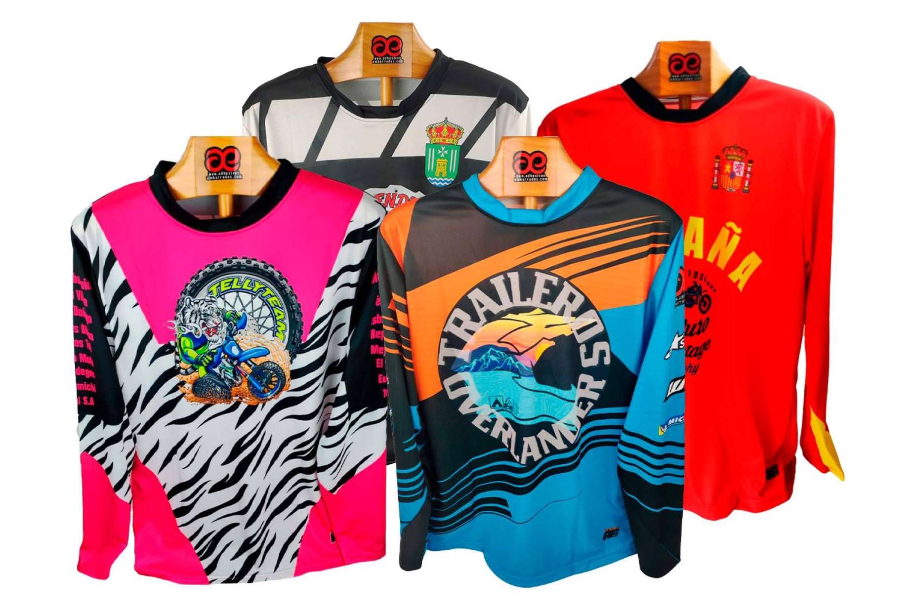 Comodidad y estilo sobre dos ruedas con las camisetas de motocross personalizadas de ADHESIVOSEMBARRADOS