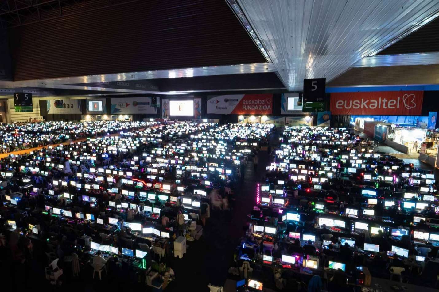 BEC se convertirá en una comunidad digital gigante con la llegada de Euskal Encounter 31