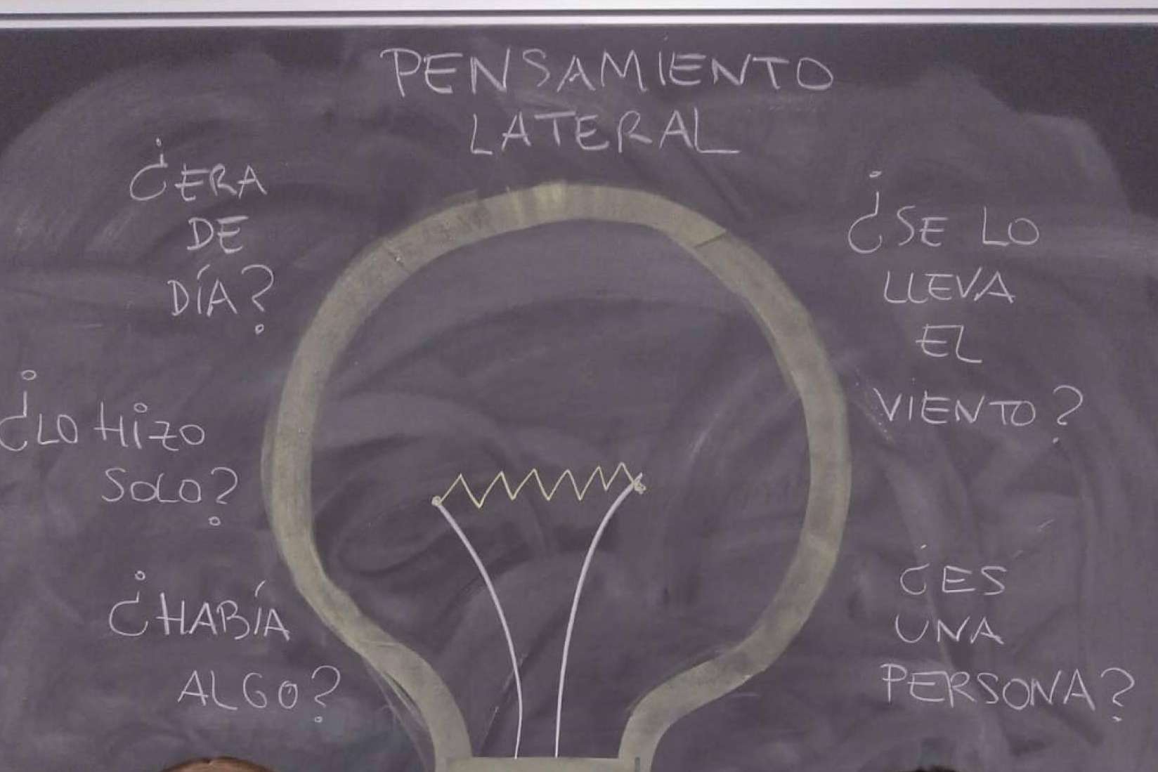 TRIVIUM, escuela de debate y oratoria