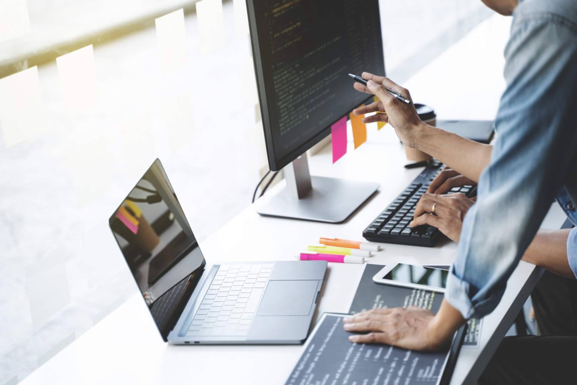 Especialistas en mantenimiento de software, Imagar