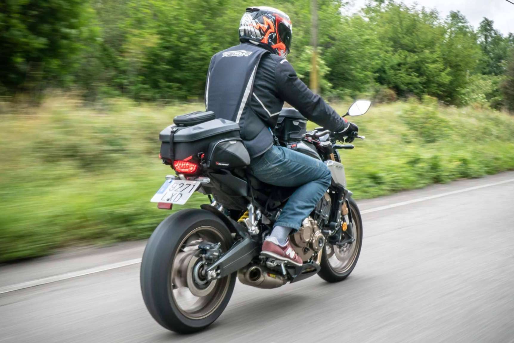 SW-MOTECH cuenta con todos los accesorios necesarios para una aventura en moto