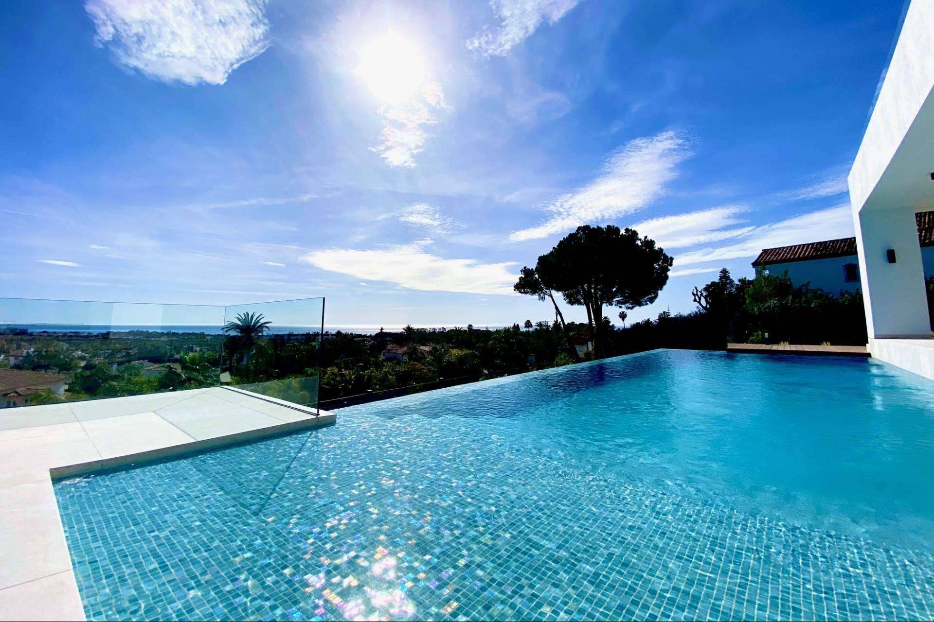 Zeuthen & Company cuenta con un amplio catálogo de villas de lujo en Marbella