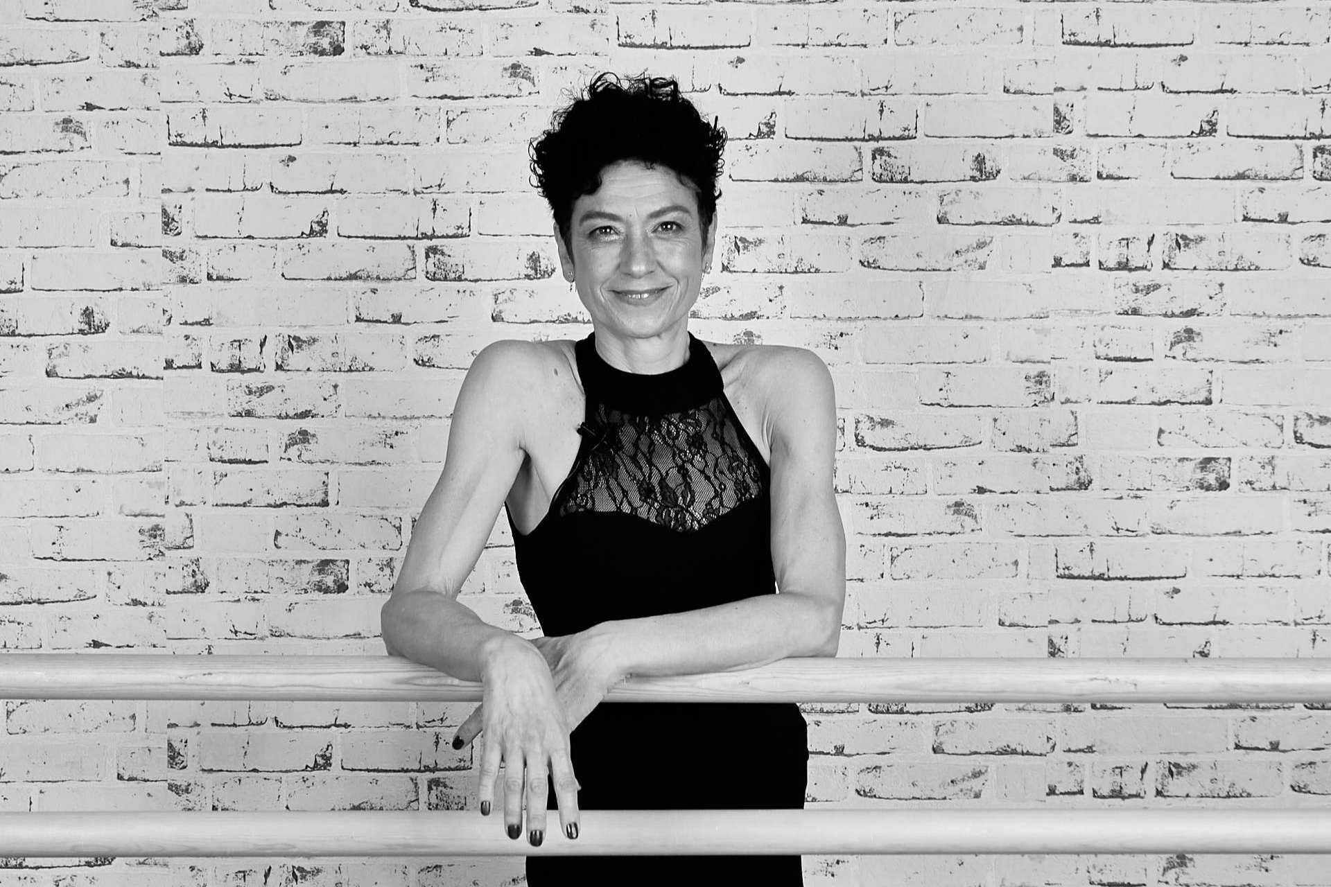 Elena Marco; maestra del Fitness Ballet, una fusión de fuerza y elegancia para el bienestar integral