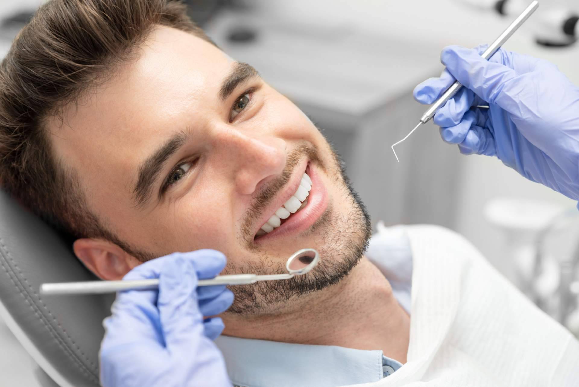 Los tratamientos de estética dental más efectivos, las claves de la Clínica Dentinos