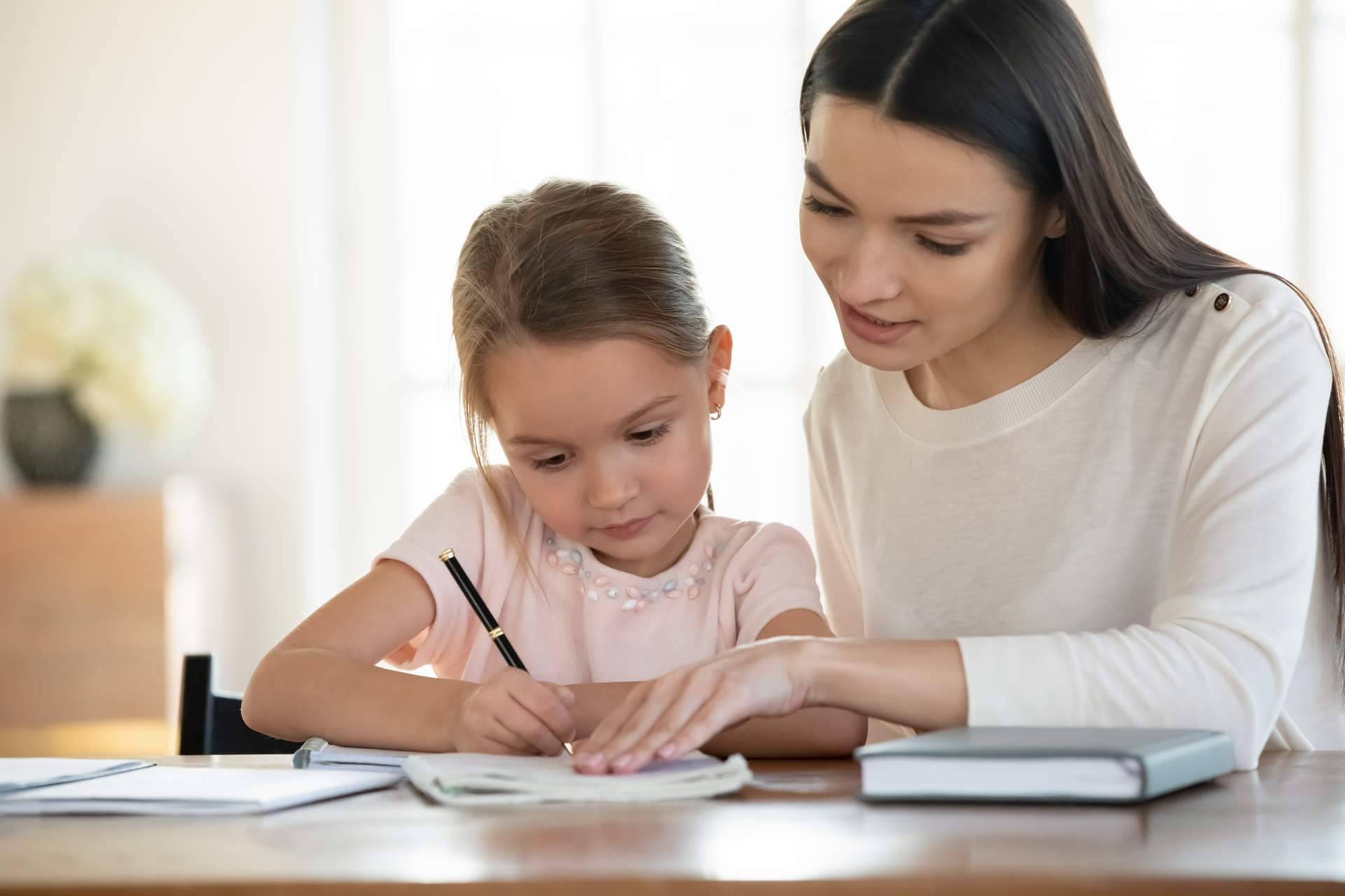 La importancia de una buena educación en casa, según el Sistema Educativo LAM