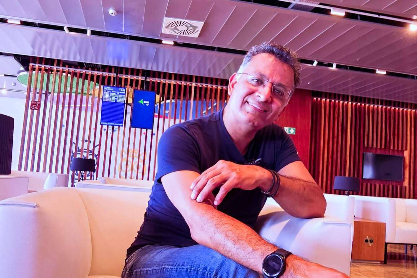 ¿Cuál es la diferencia entre un convenio y un contrato de prácticas?, según Aicad Business School