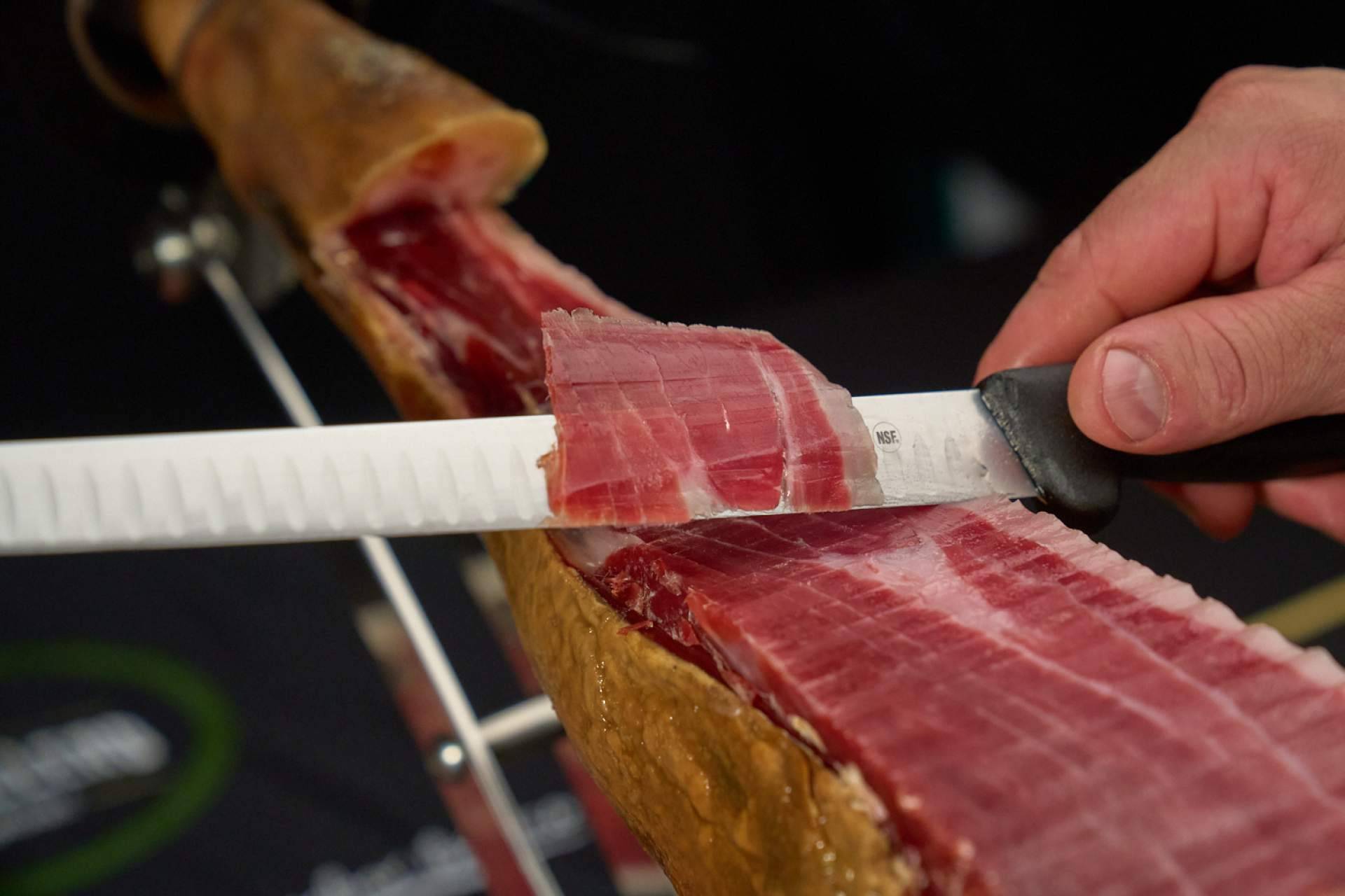 La calidad de los jamones de Jamones Caballero