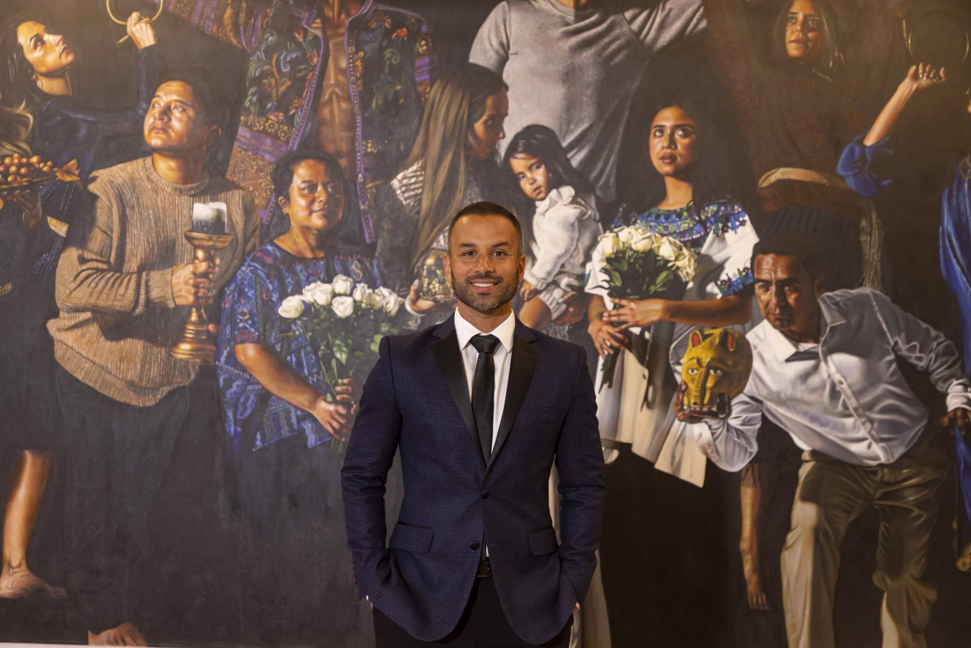 Chrispapita, el artista hiperrealista, exhibe 'Inclusión' en México