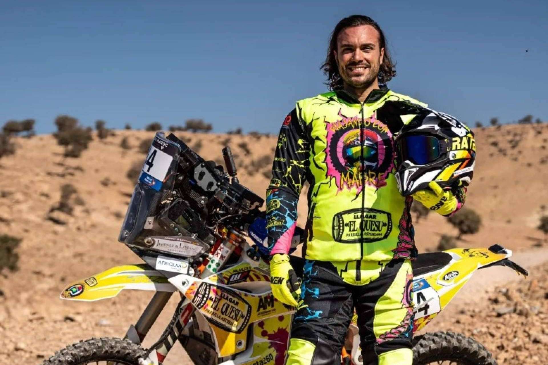 Ropa personalizada motocross y enduro, el kit completo con la tienda especializada ADHESIVOSEMBARRADOS