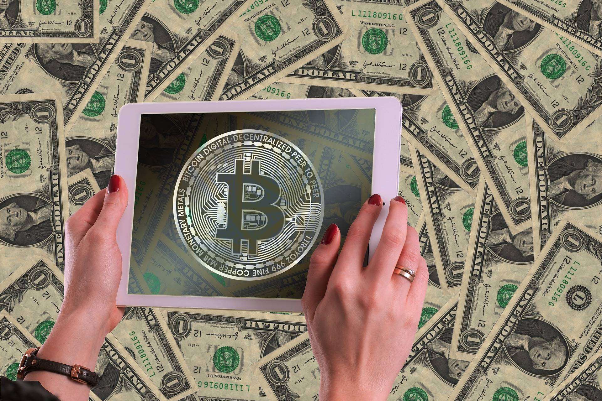 Cómo obtener bitcoins de forma pasiva, sin comprar ni minar