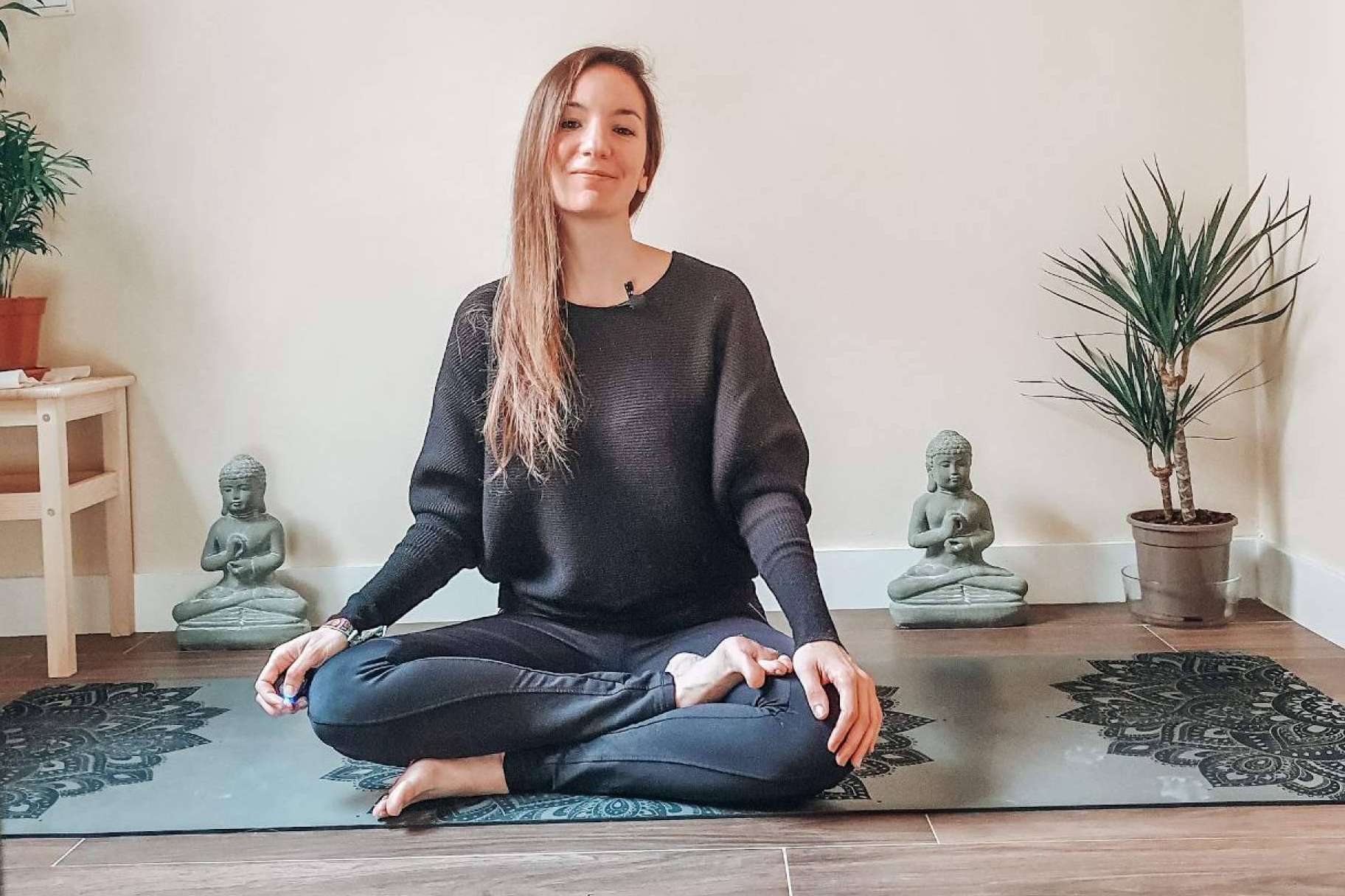 Miri Rodelgo y su libro de Yoga y Chakras