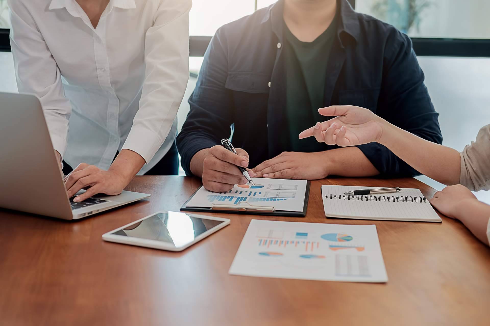 Por qué contratar community manager Málaga, de la mano de LaudeMMedia