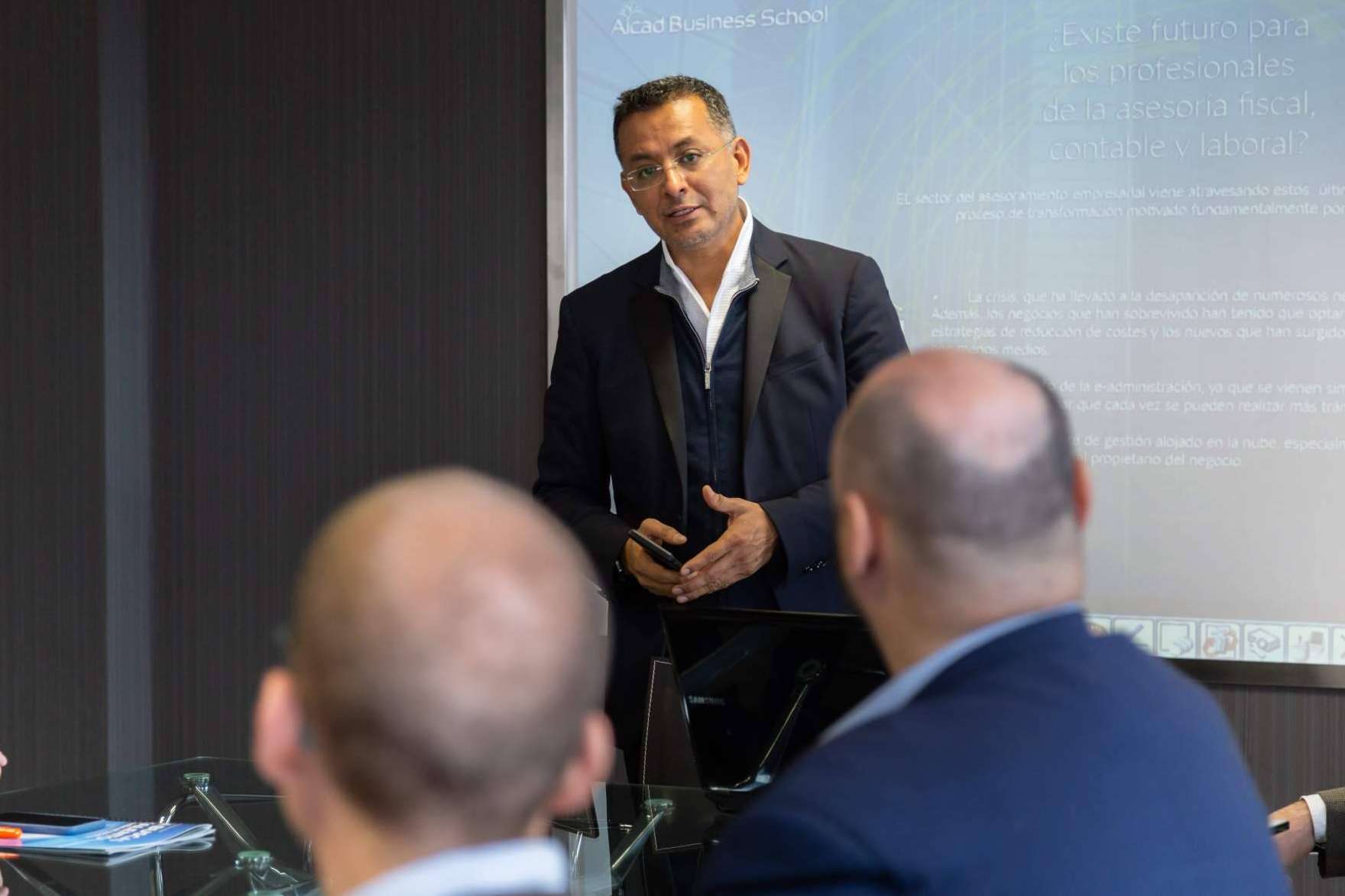 Big Data en la gestión de recursos humanos; transformando el análisis de talento y desempeño