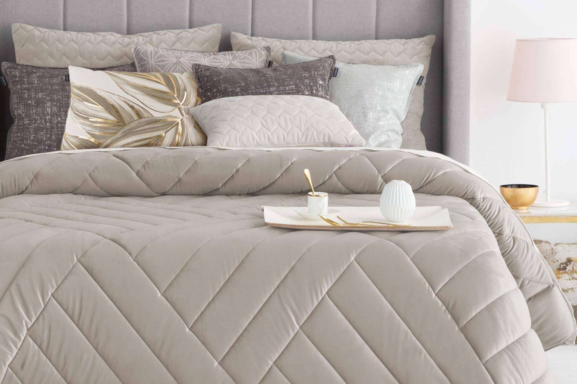 LaNovenaNube ha sacado una nueva línea de ropa de cama para vestir el dormitorio