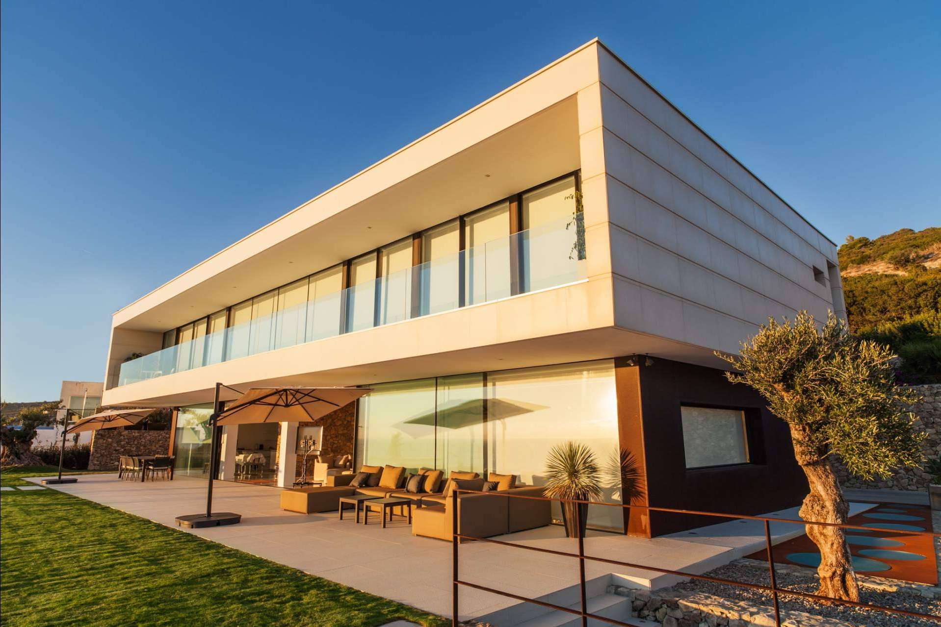 Villa Alkaram, ubicada en Zahara de los Atunes, es un enclave único e idílico