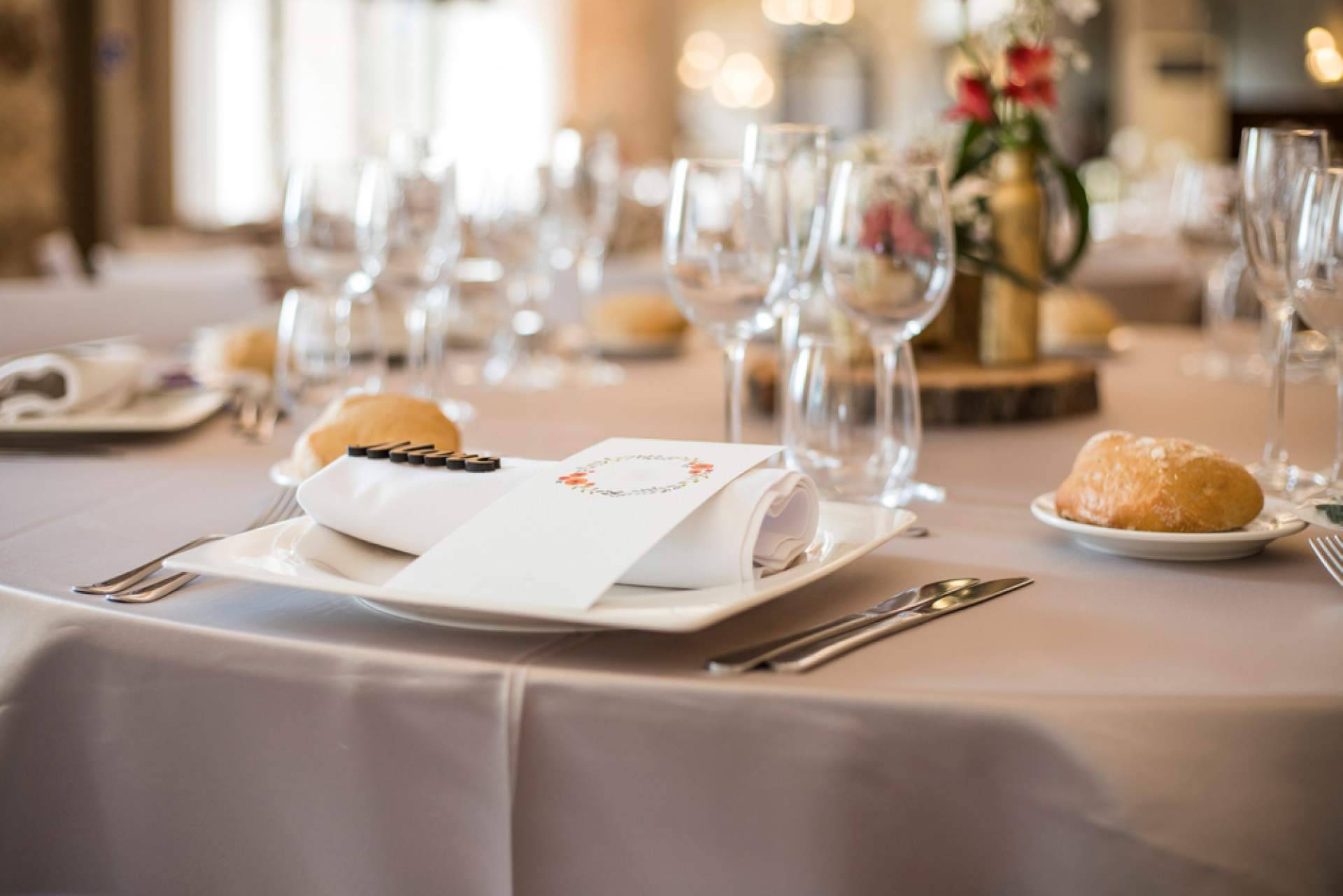 Celebrar bodas y comuniones en el hotel rural Font Salada