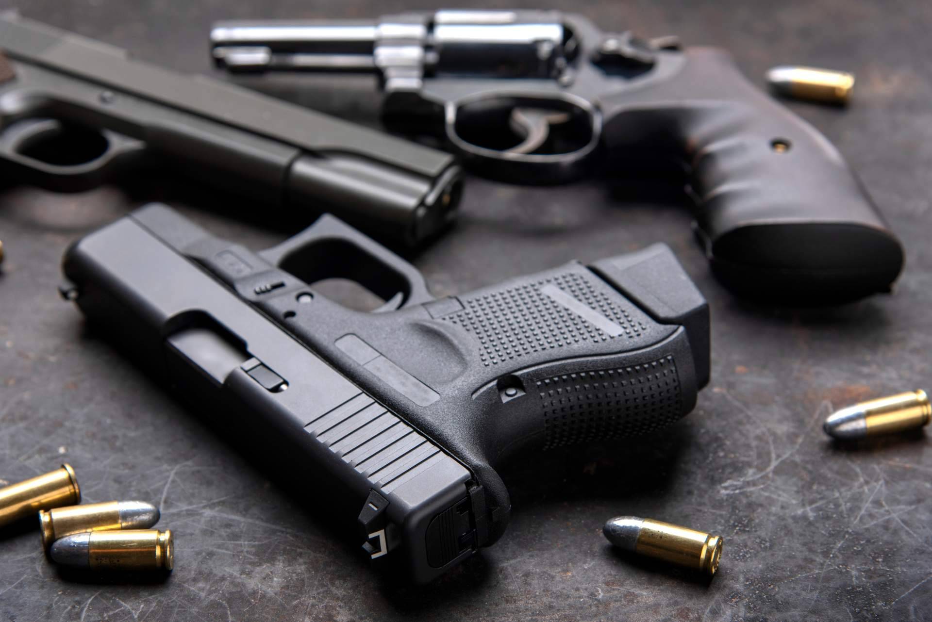 Los armeros de seguridad son cruciales para mantener las armas de fuego a buen recaudo