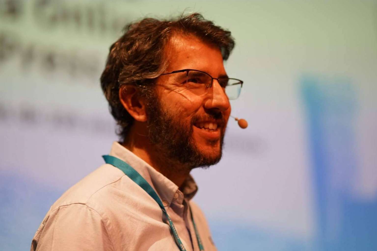 El curso de inteligencia artificial gratis y en español que se ha hecho viral