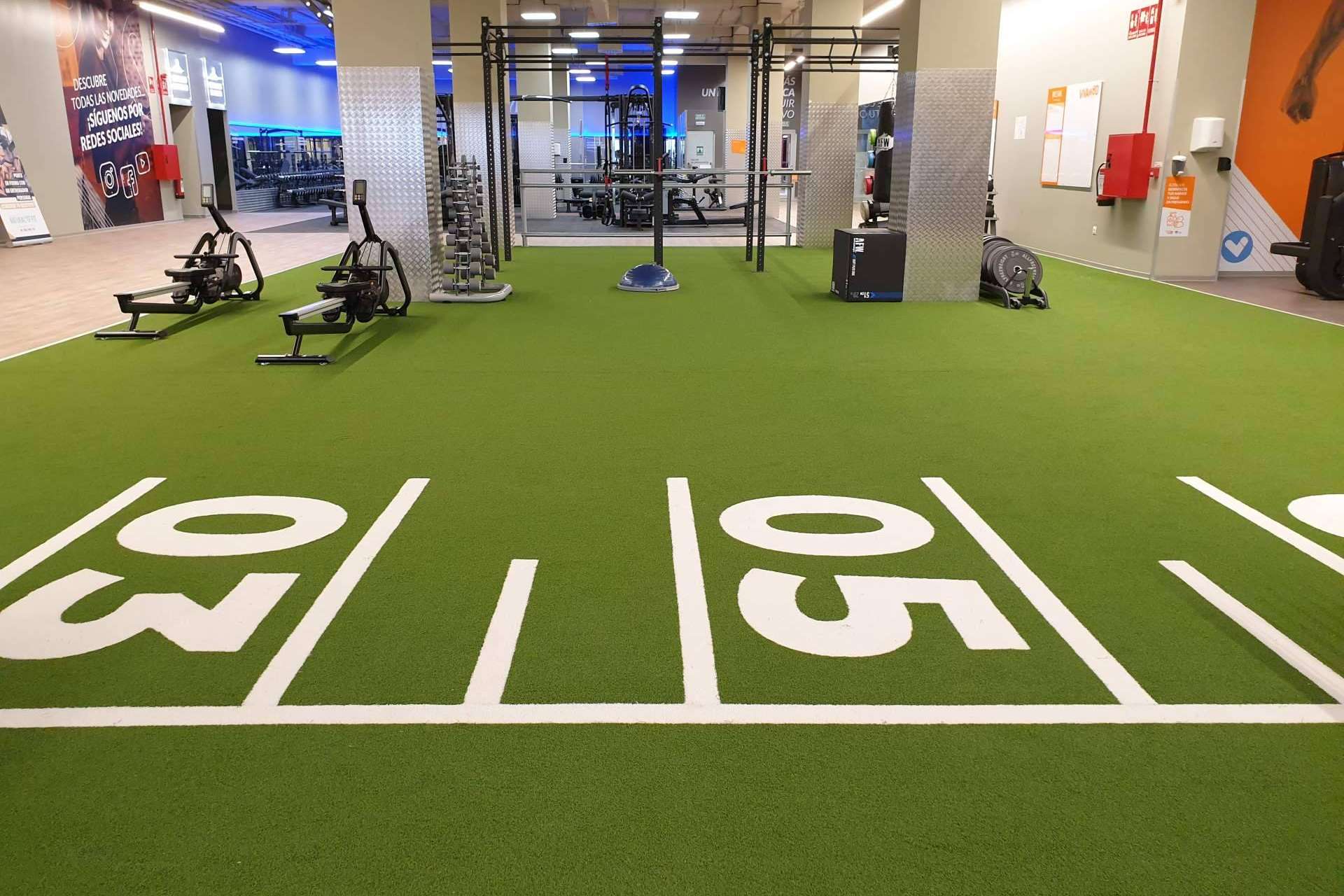 En VivaGym es posible realizar entrenamiento funcional en áreas con materiales específicos y personal especializado