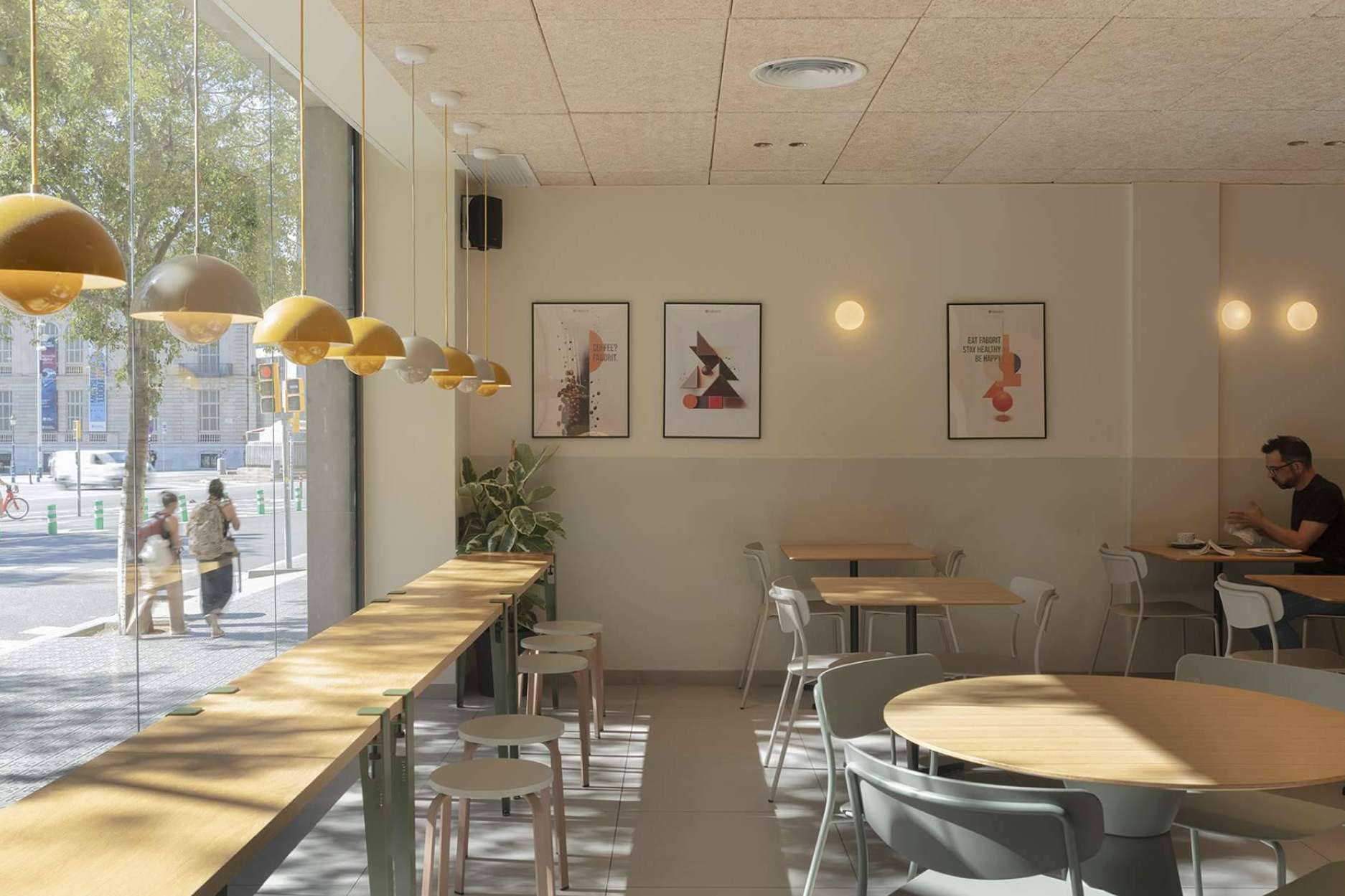 INDAStudio reinventa los espacios comerciales en Barcelona con interiorismo estratégico