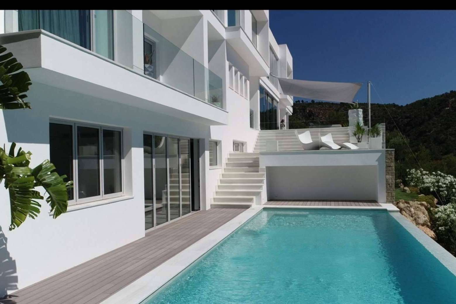 Santa Ponça consolida su atractivo en el mercado inmobiliario de lujo, según expertos de Lovian Properties
