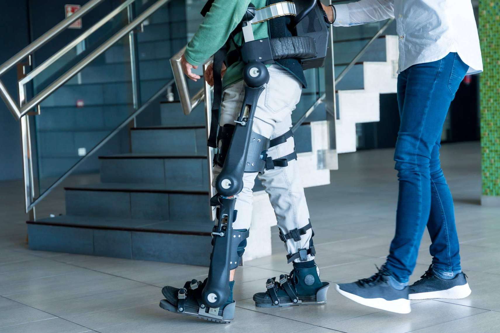 Movex Clinics revoluciona la rehabilitación neurológica con exoesqueletos de última generación